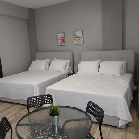 Vasiliki * טולון